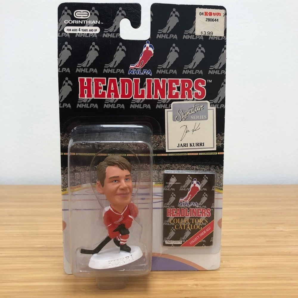 Corinthian Headliners Jari Kurri NHLPA Fans Red 1996 Signature Series